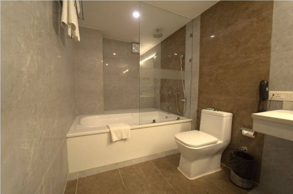 Hotel Jsr Continental 44/50