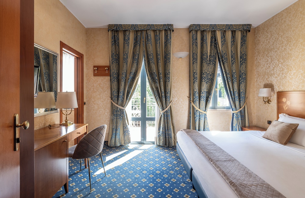 Hotel Dieci 24/66