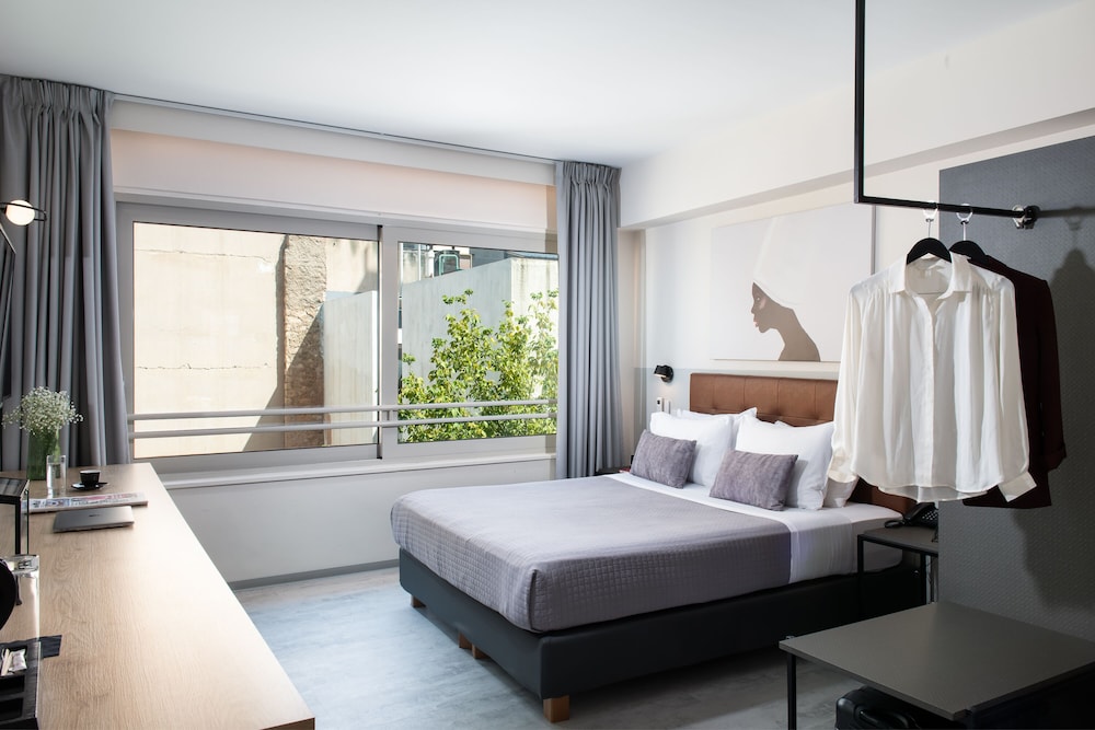 Enattica Suites 16/50