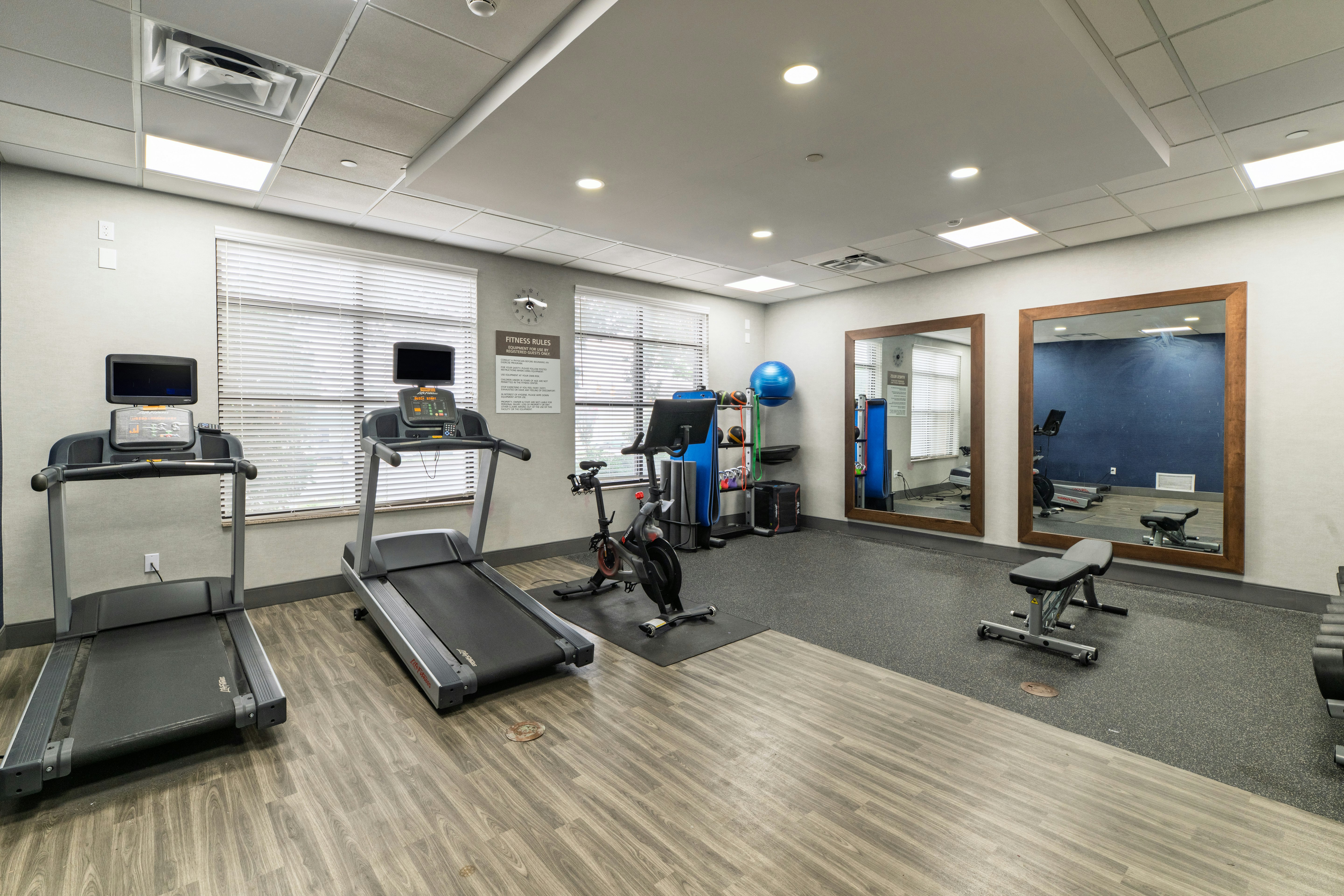 Hampton Inn Suites Florence Downtown 11/30