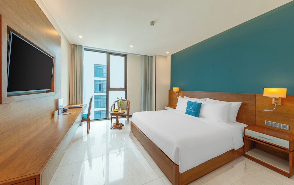Mandila Beach Hotel Danang 21/77