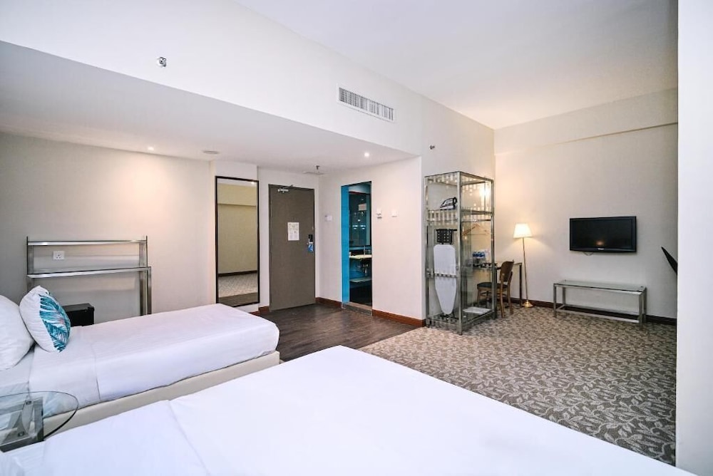 Kingston Hotel 10 @ Bukit Jalil 20/61