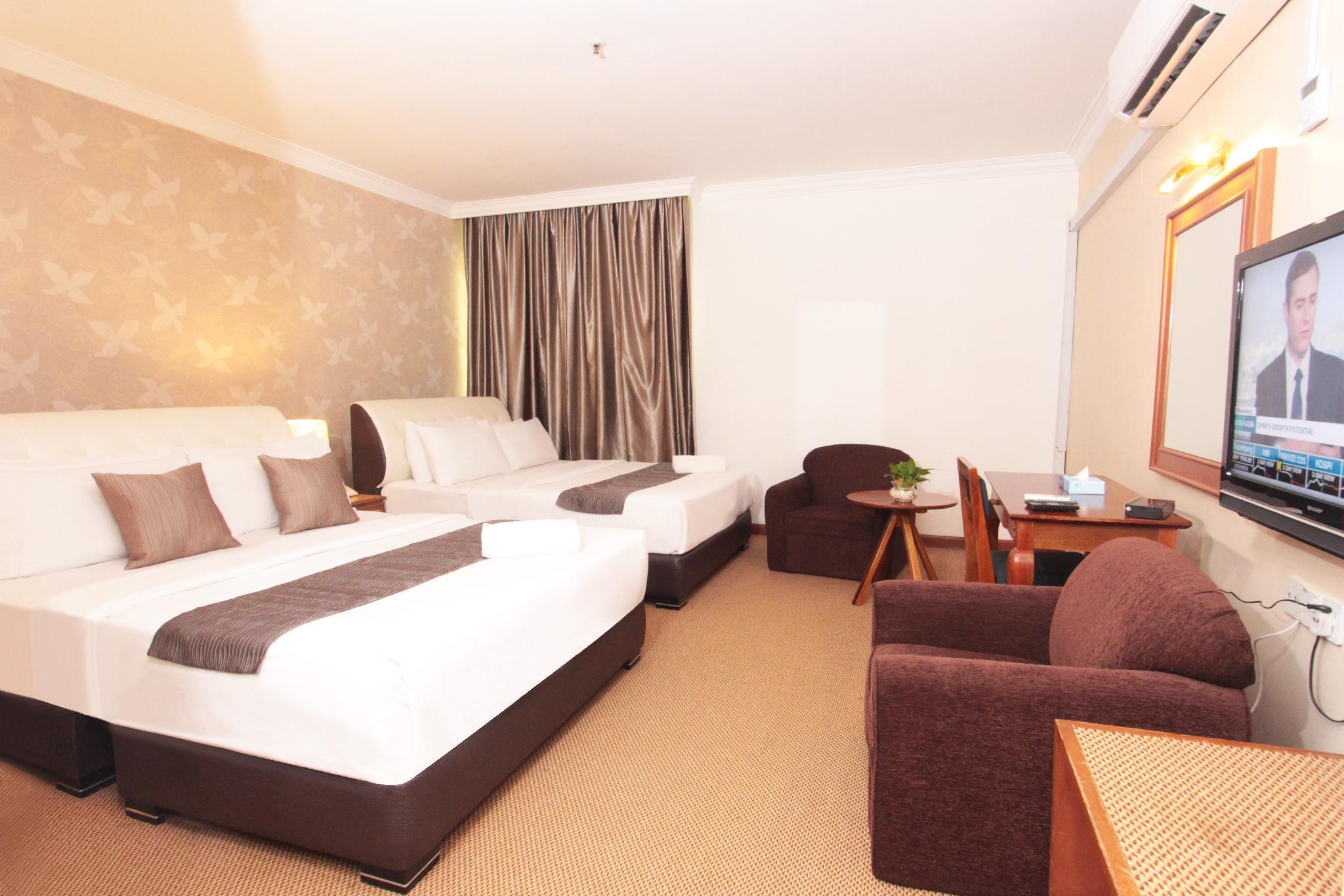 Pelican Hotel 14/23