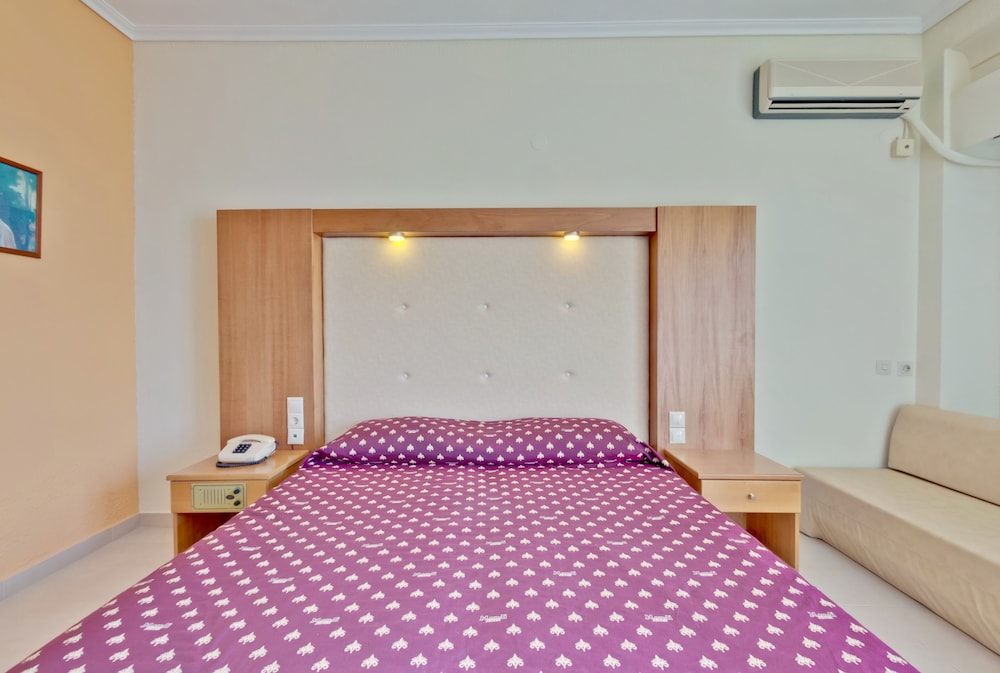 Mendi Beach Hotel 20/50