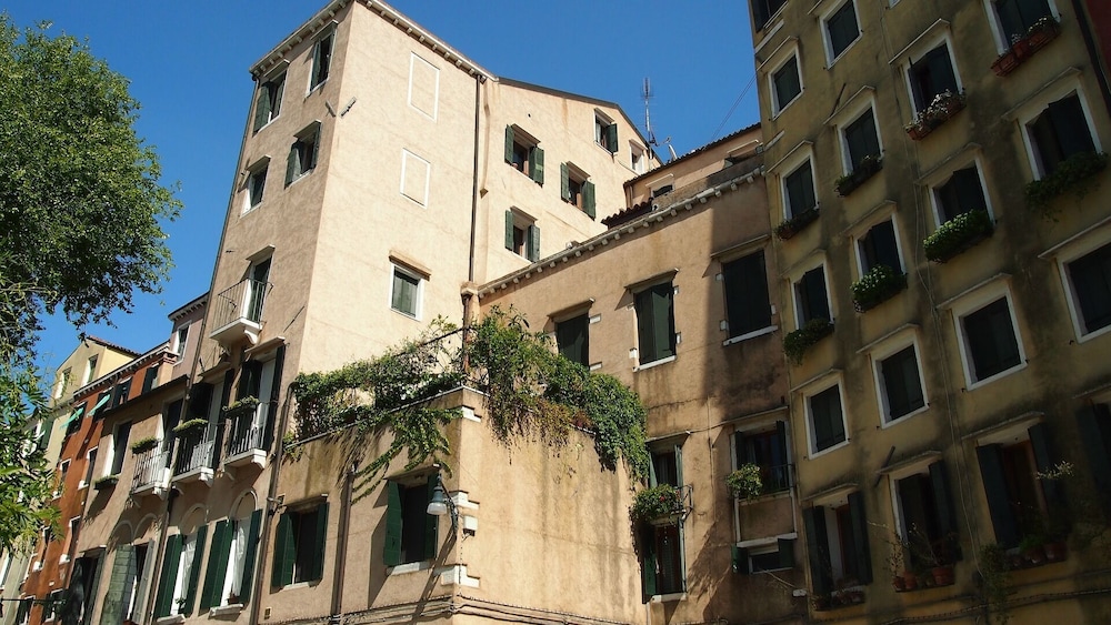 San Marco Suite 755 44/50