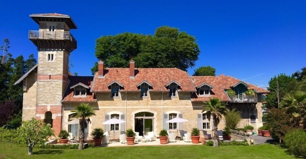 Beaumanoir Small Luxury Boutique Hotel 46/51