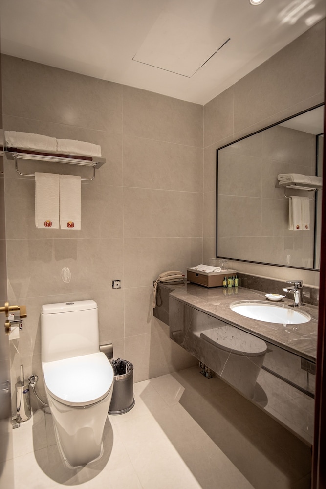 Beijing Palace Soluxe Hotel Astana 48/50