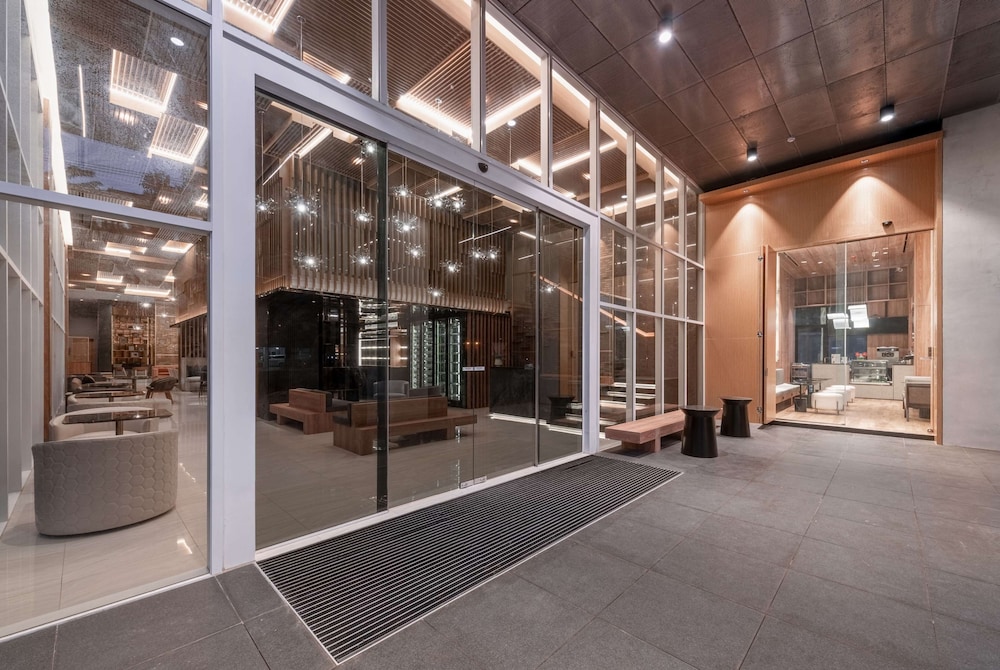 Wyndham Garden Bangkok Sukhumvit 42 55/61