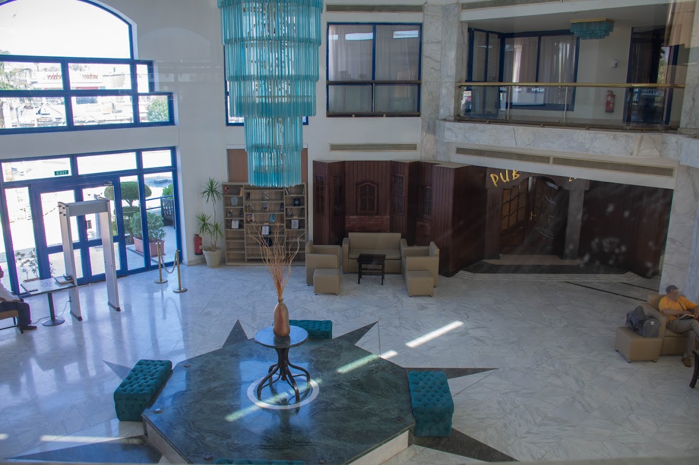 Cataract Resort 25/49