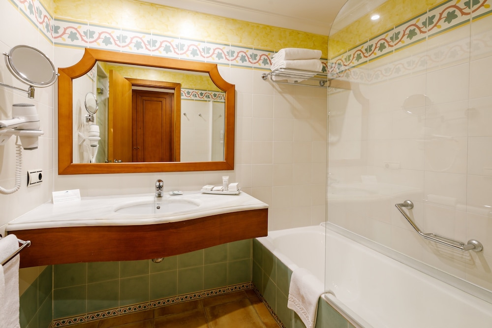La Quinta Menorca by PortBlue Boutique - Adults Only 50/50