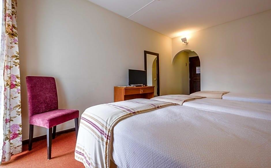 CATOLICA HOTEL 23/51