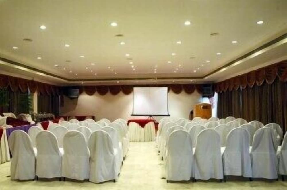 Regency Kanchipuram by GRT Hotels 44/45