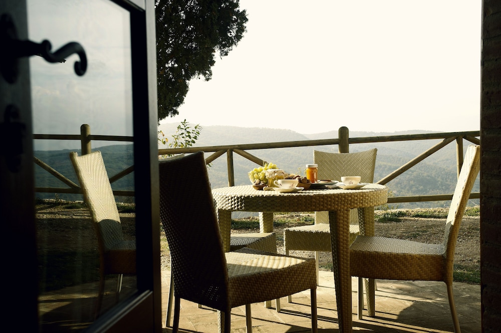 Borgo Di Pietrafitta Relais 53/74