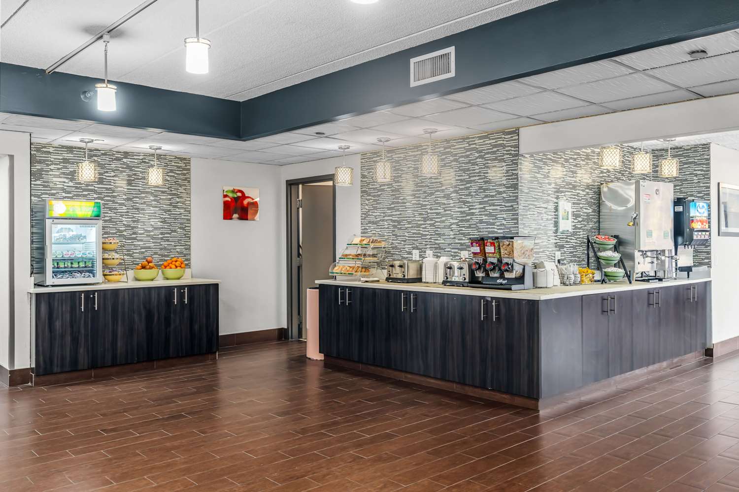 Quality Inn & Suites Mall of America - MSP Airport 6/38
