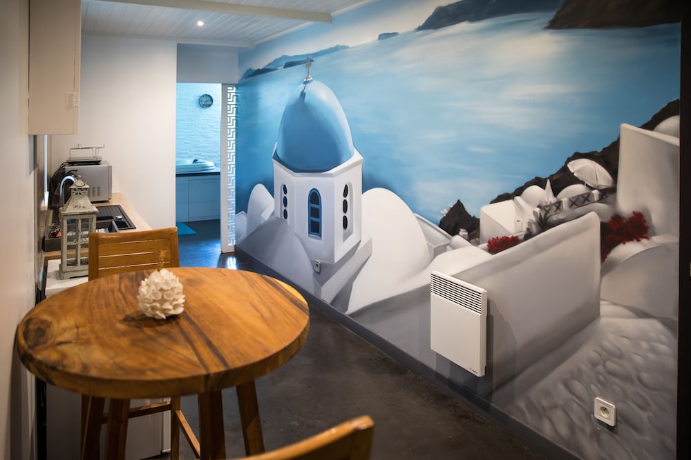 A La Ferme City Break and Spa 8/19