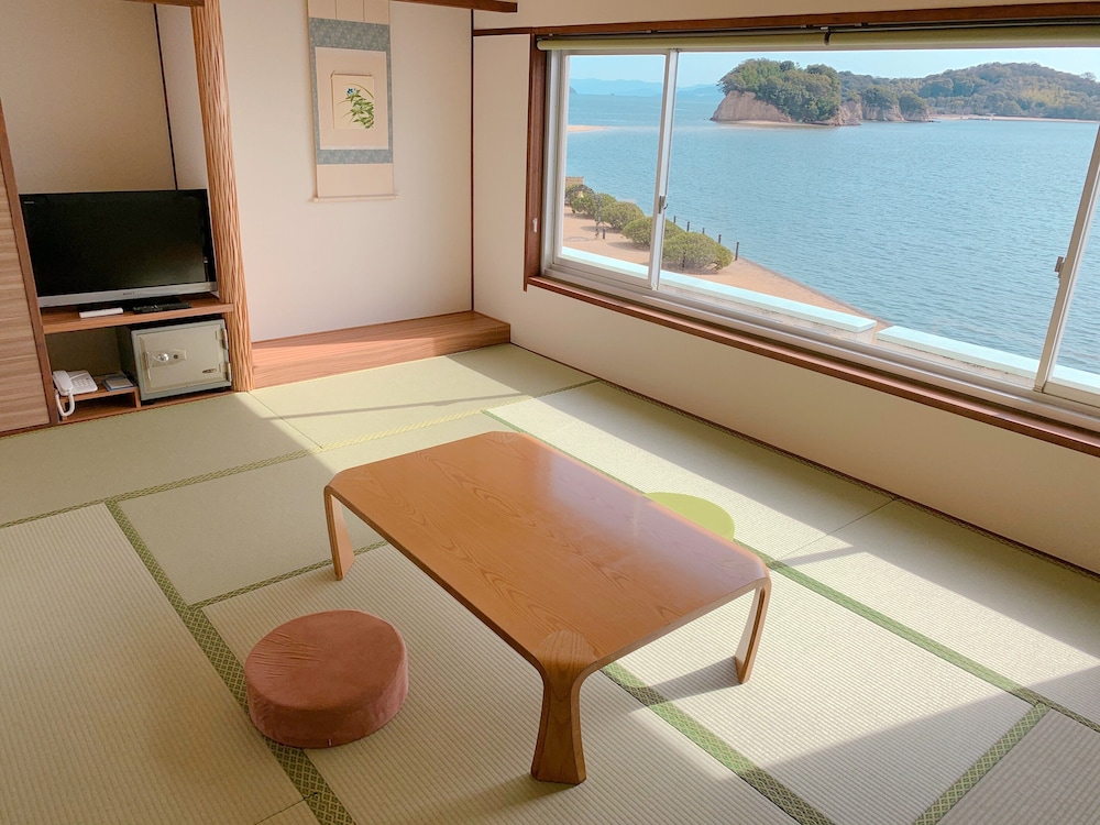 Shodoshima Kokusai Hotel 33/50