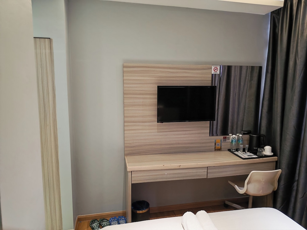 Hotel 99 - Kelana Jaya 54/66