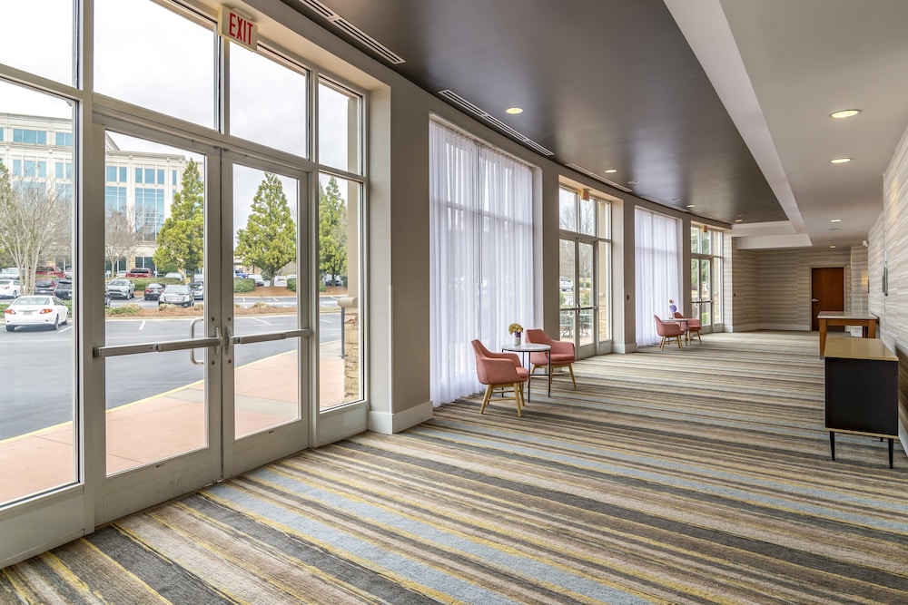 Holiday Inn Atlanta Gas South Arena Area 12/57