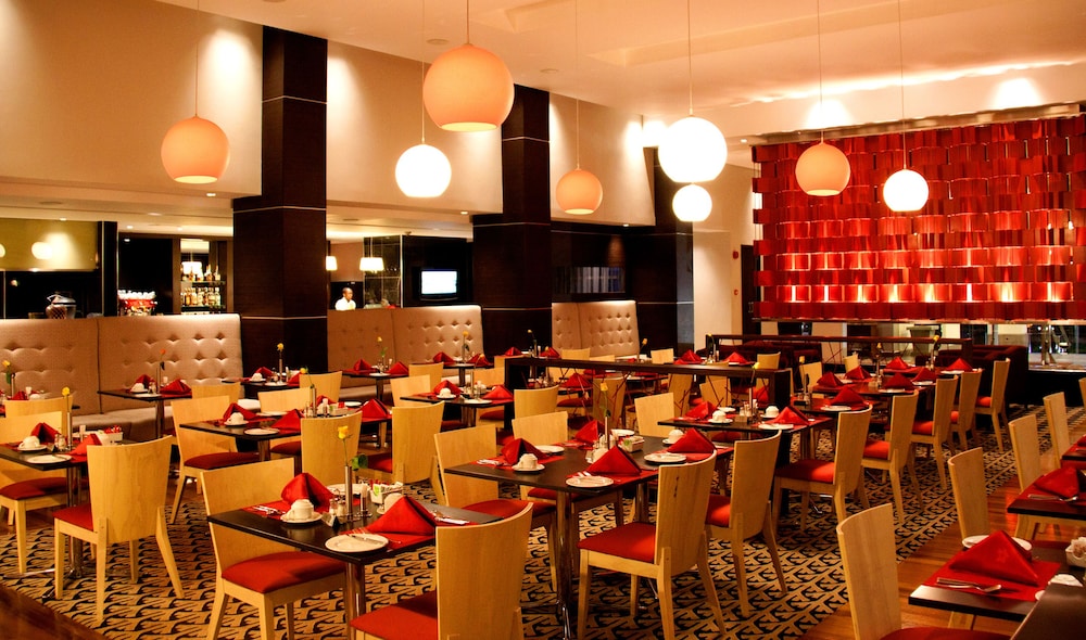 Eka Hotel 62/69