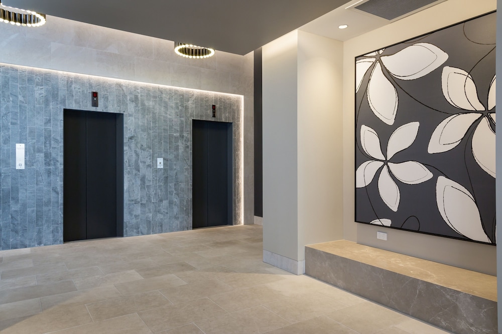 Paradise Centre Apartments Surfers Paradise 8/68