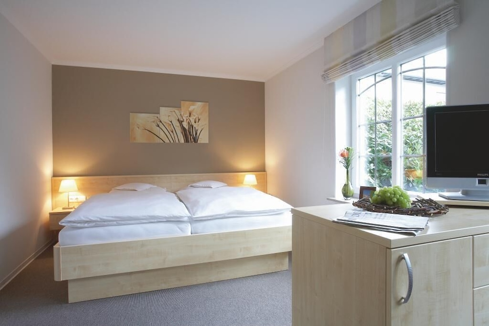 Economy, Double Bed, Annex or Main Building