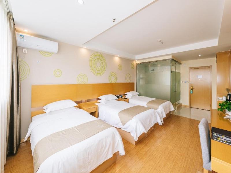 GreenTree Inn Jiangyin Bus Station Meiyuan Street Express Hotel 13/31