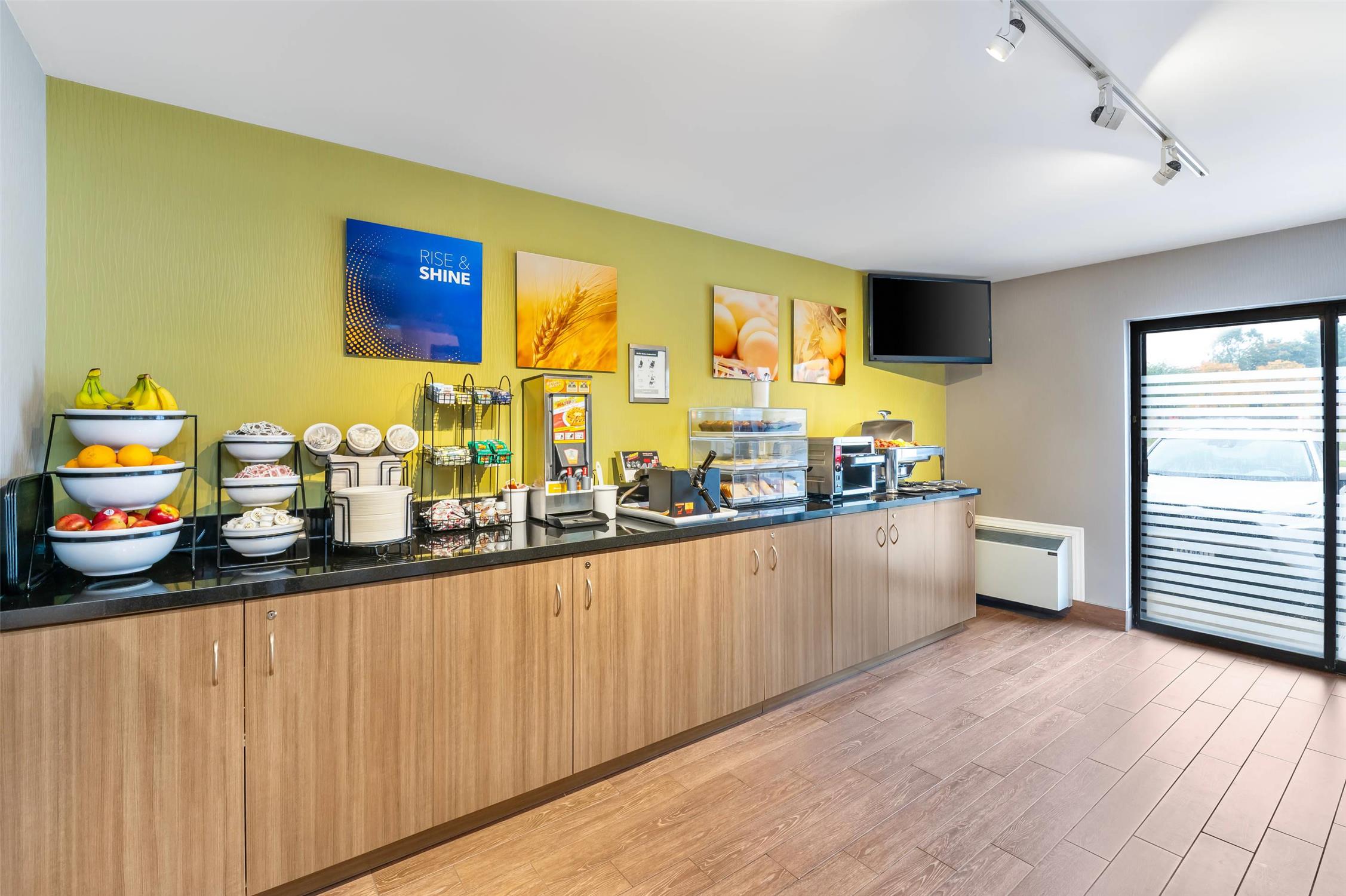 Comfort Inn Pembroke 30/40