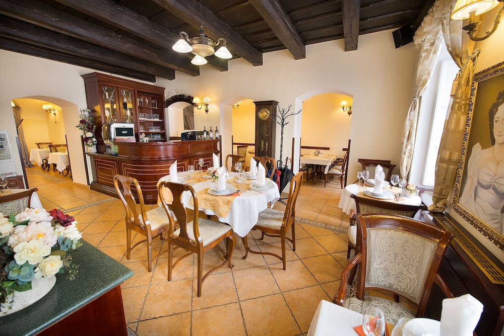 Boutique Hotel Constans 42/50