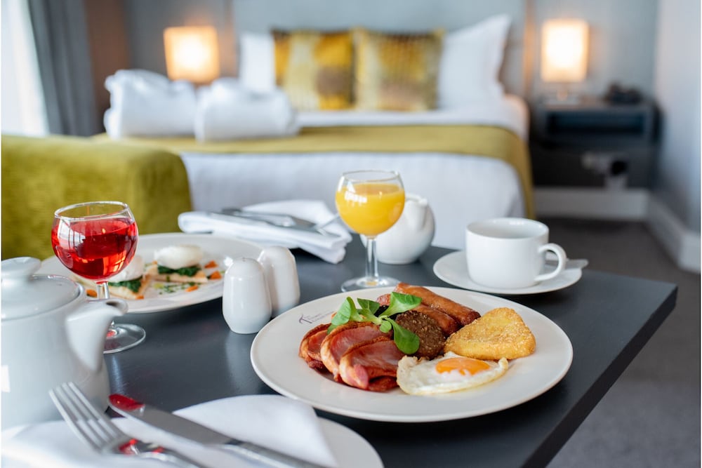 Talbot Hotel Wexford 33/45