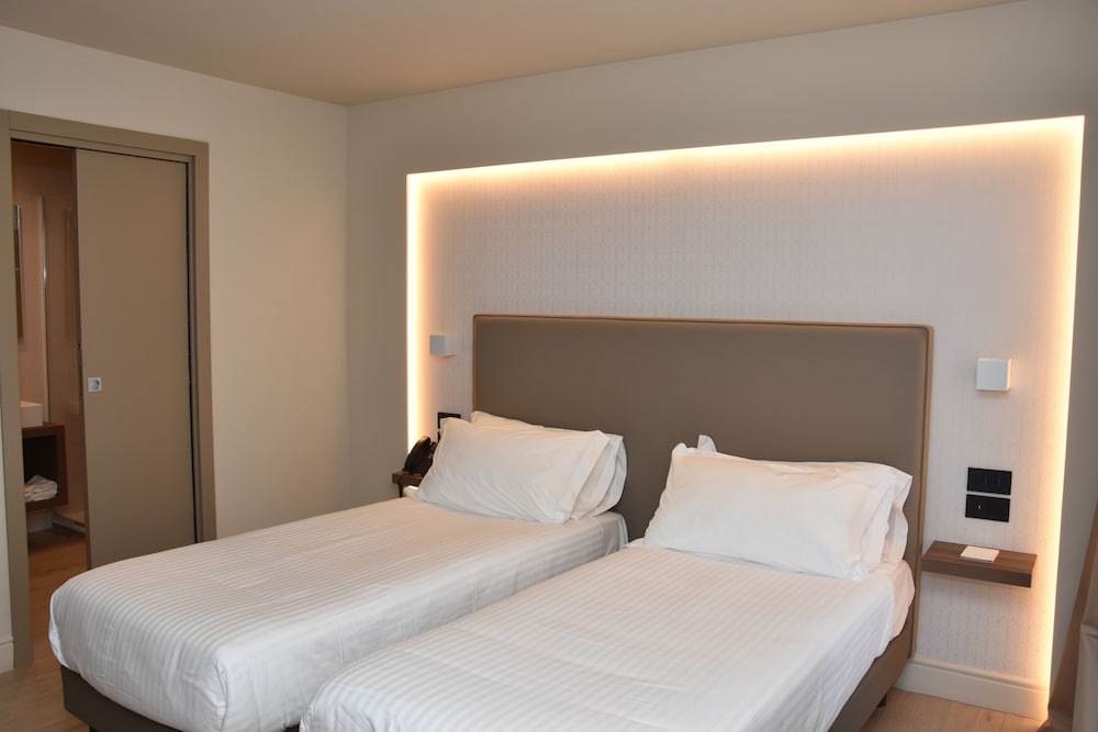 Hotel Commercio 11/49
