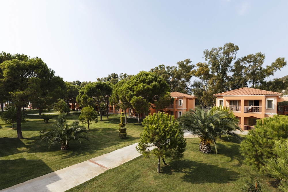 Kustur Club Holiday Village 28/32