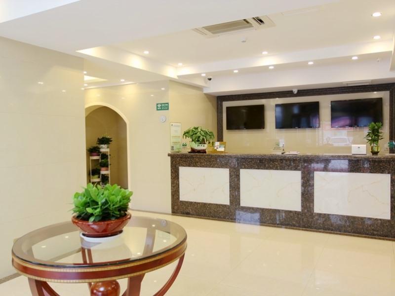 GreenTree Inn Xinzhou Jianshe(S) Road Express Hotel 4/17