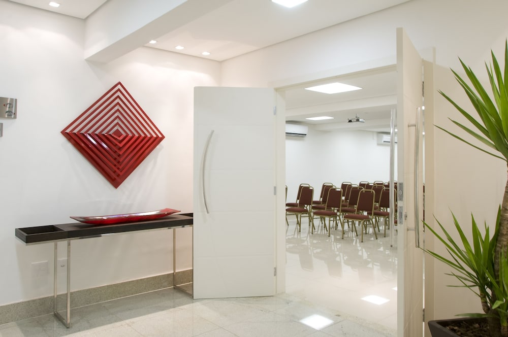 Bristol Jaragua Hotel 27/67