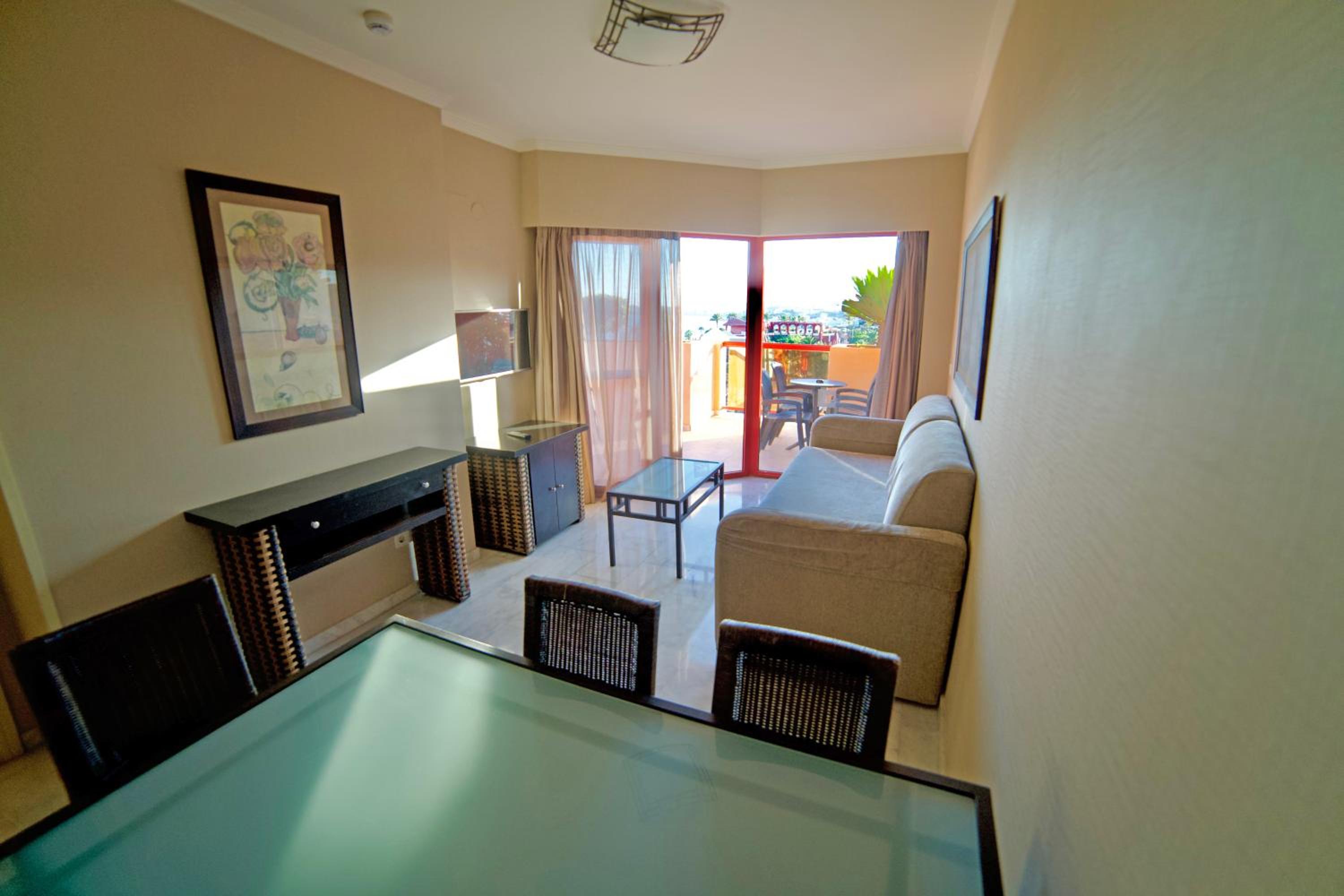 جناح جونيور بإطلالة على البحر، Holiday World Village Affiliated By Melia 7/9