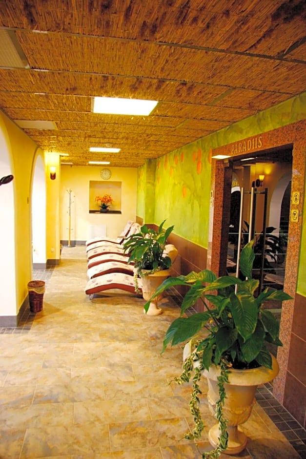 TOILA SPA HOTEL 55/58