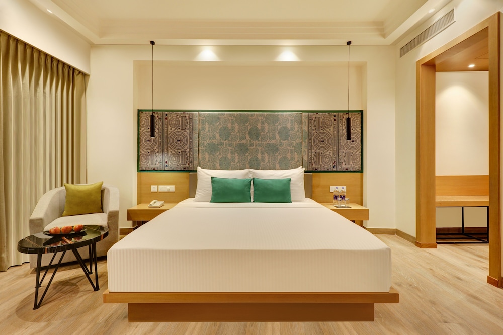 Lemon Tree Premier, Bhubaneshwar 15/50