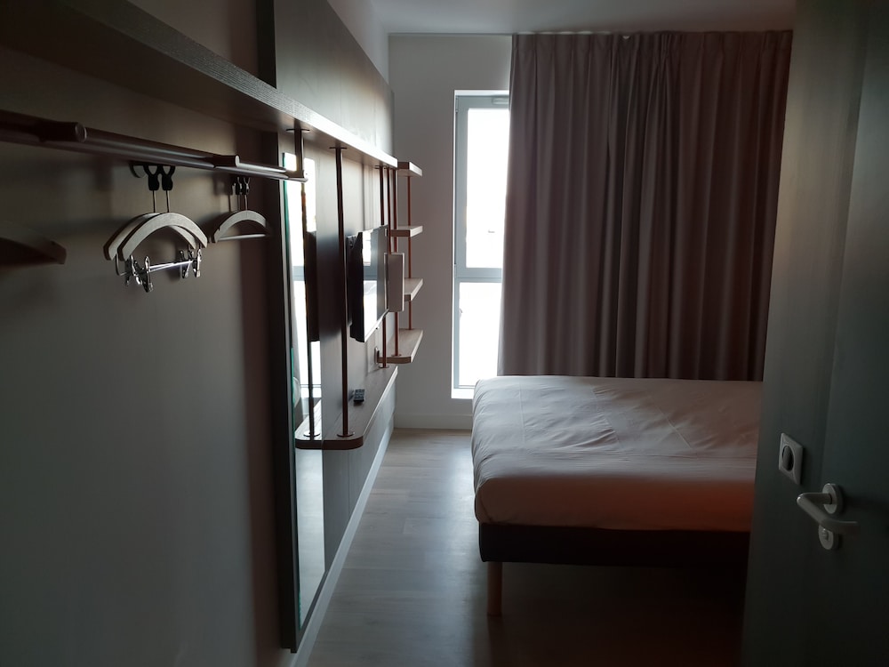 ibis budget Langres 26/52