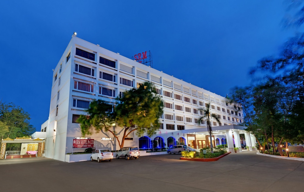 SRM HOTEL 33/41