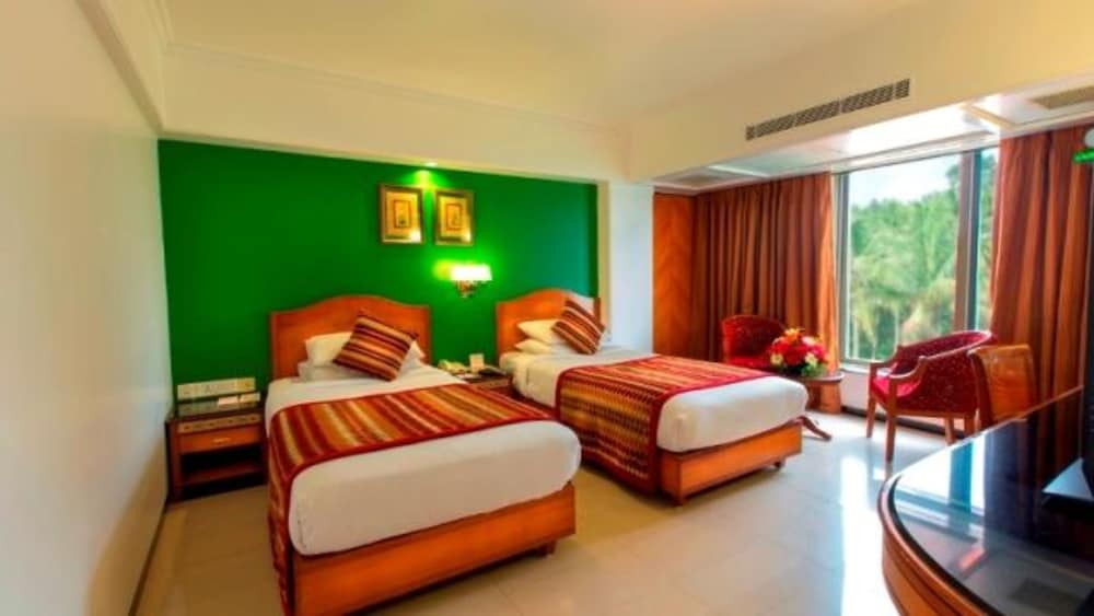Ramee Guestline Dadar 37/71