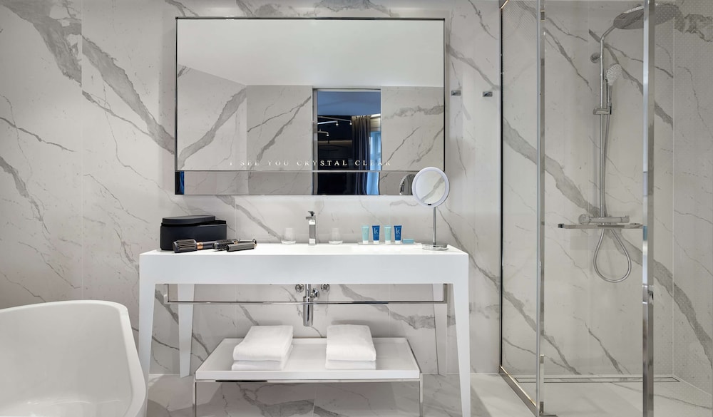 art'otel Zagreb Powered by Radisson Hotels 64/68
