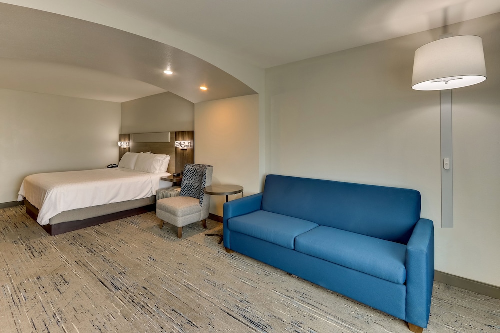 Holiday Inn Express Suites Ardmore An Ihg Hotel 39/55