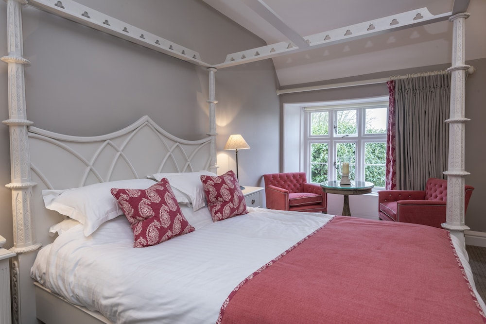 Manor, Four Poster, Double Bed