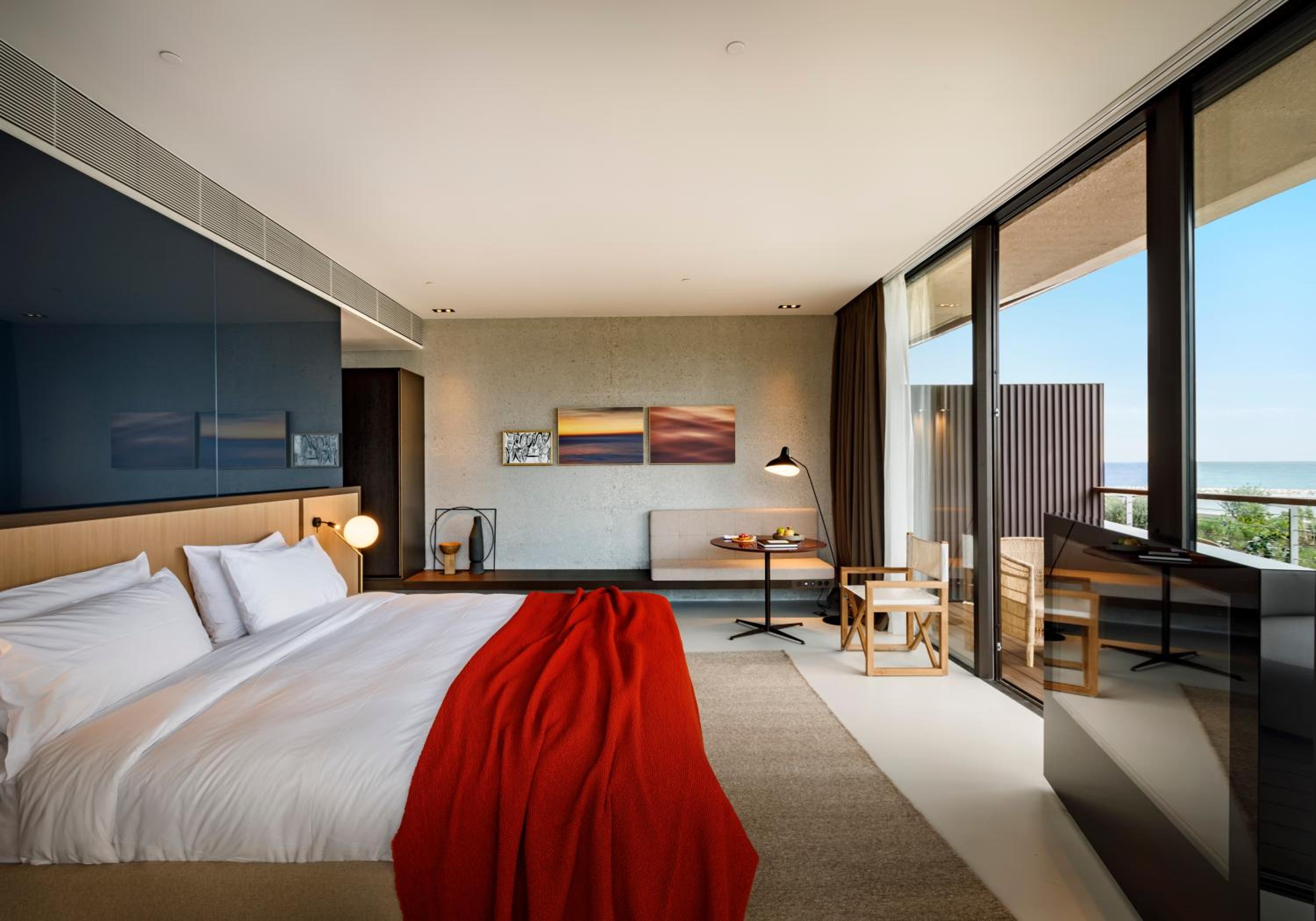 Grand, Double Bed, Sea View