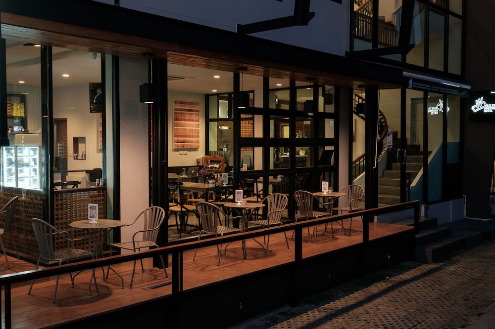 Wealth Boutique Hotel 45/71
