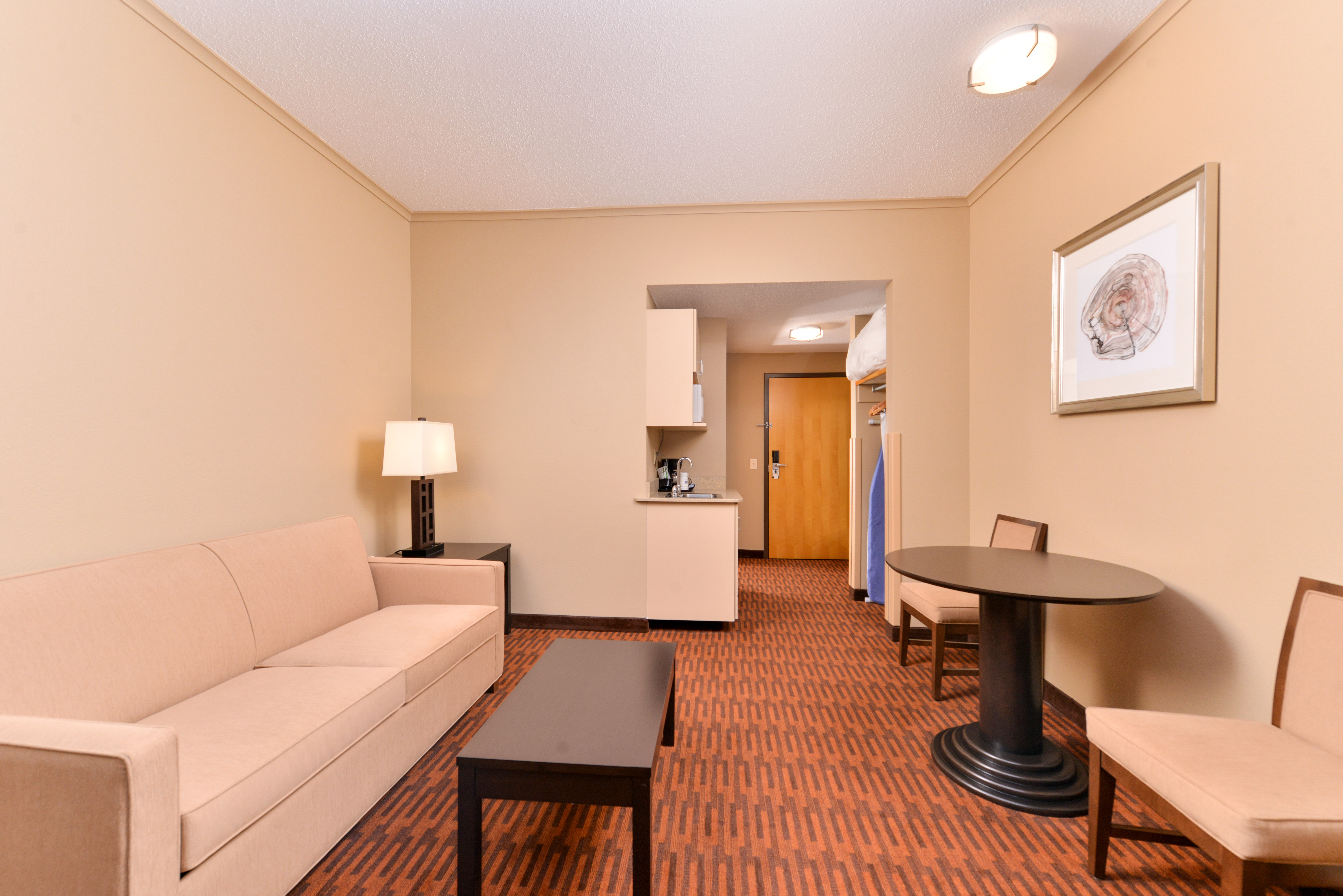 Holiday Inn Express Breezewood 50/67
