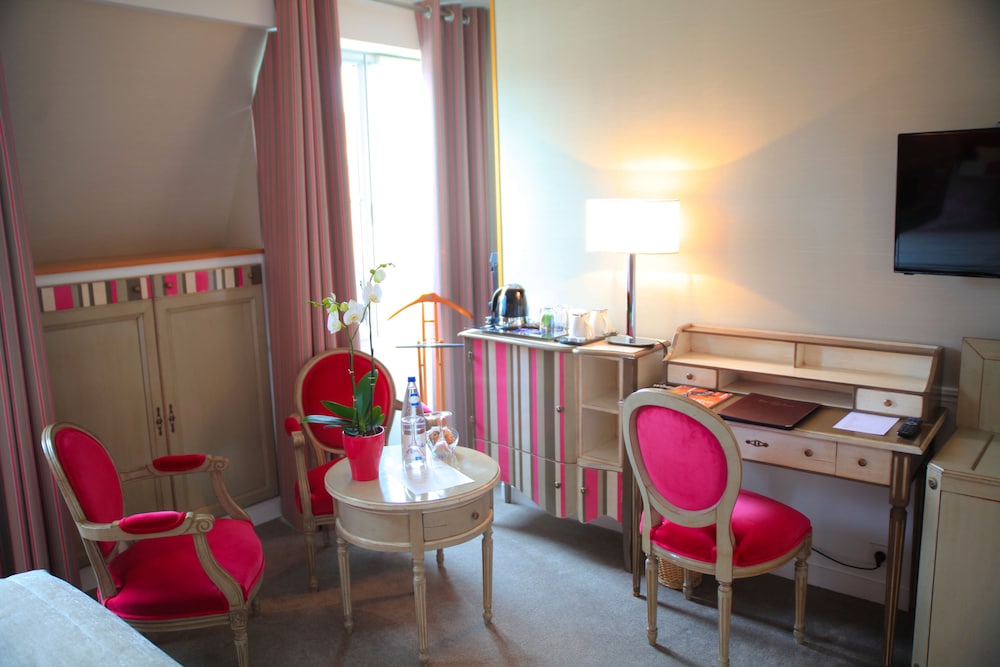 Relais Saint Jacques 48/51