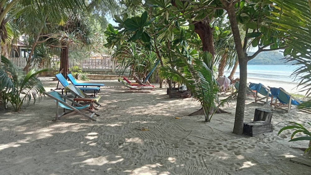 Lanta Island Resort 45/69
