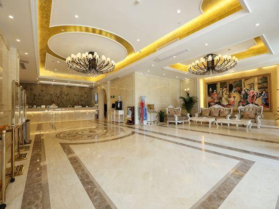 Vienna Hotel (Nanjing Qidi Street) 13/35