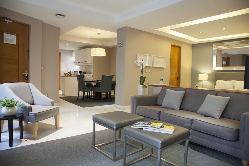 Pennsylvania Suites 39/53