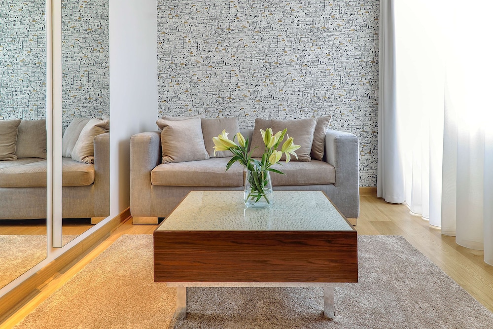 Belgrade Art Hotel 40/59